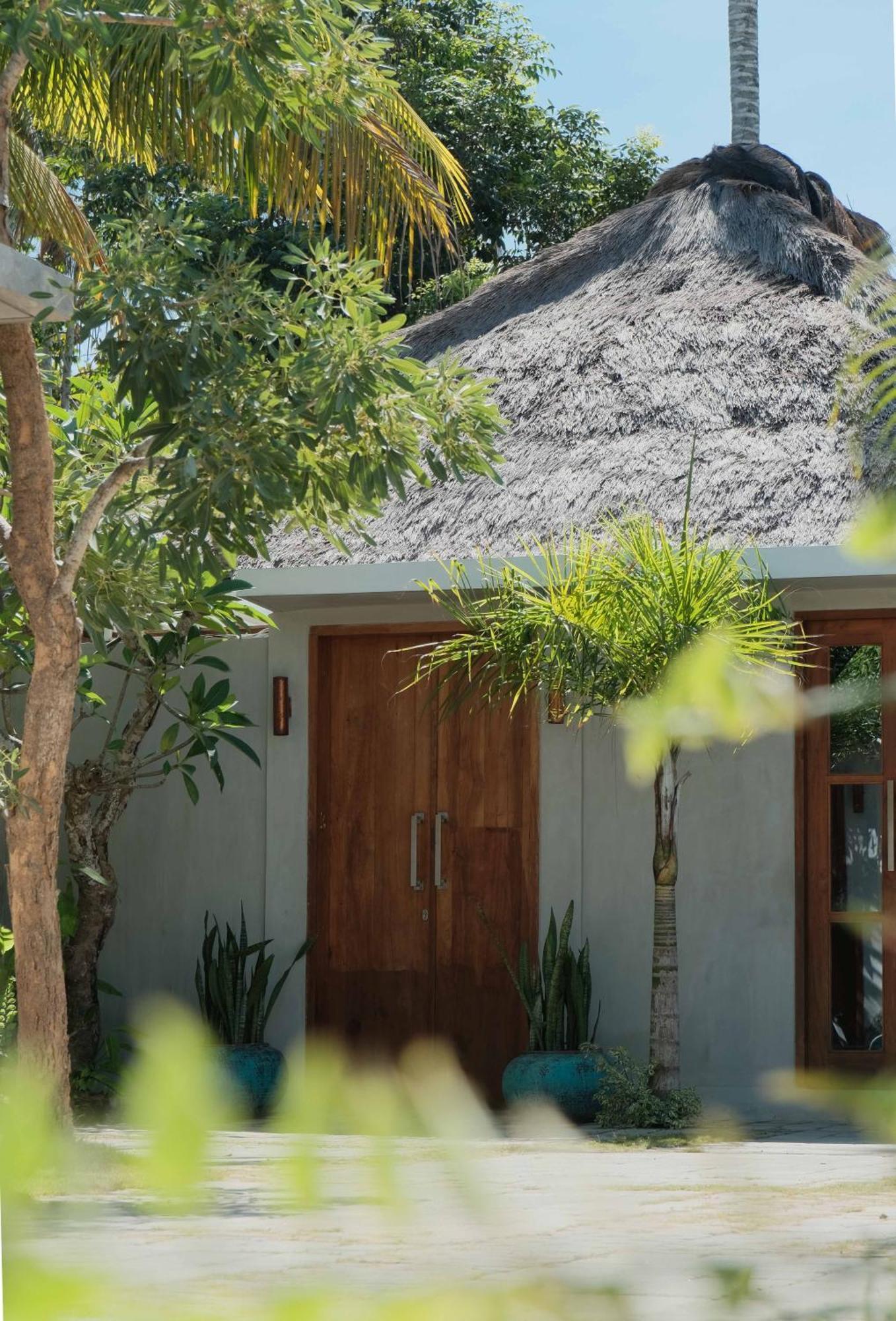 Loop Villas Kuta  Exterior photo